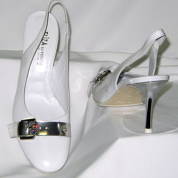 Eliza 3768  1