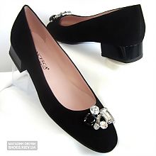   Francesca  113-1 (/ //). : 225 € / 9994 . / 239 $ / 0 .
