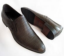 Brooman*  BR -6840
