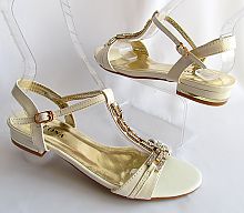   Leona* CL- 13397 (/). : 46 € / 2048 . / 49 $ / 0 .