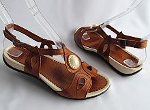   La Vita Bella* 305  (). : 61 € / 2719 . / 65 $ / 0 .