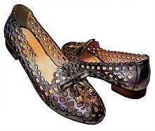   Euromoda* 9393-010 (/). : 87 € / 3860 . / 92 $ / 0 .